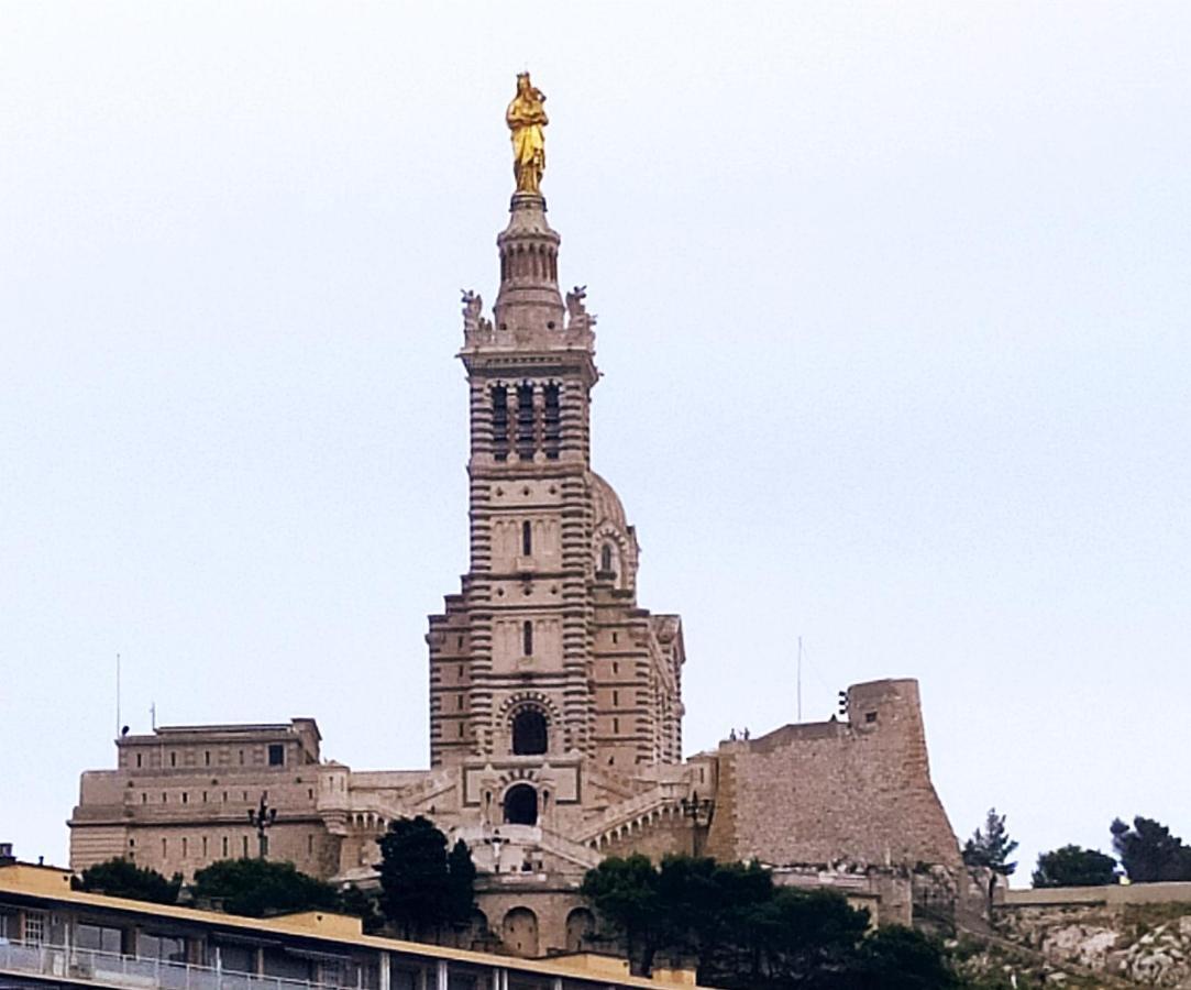 T2 Vue Sur La Basilique De Notre Dame De La Garde Apartment Marseille Exterior photo